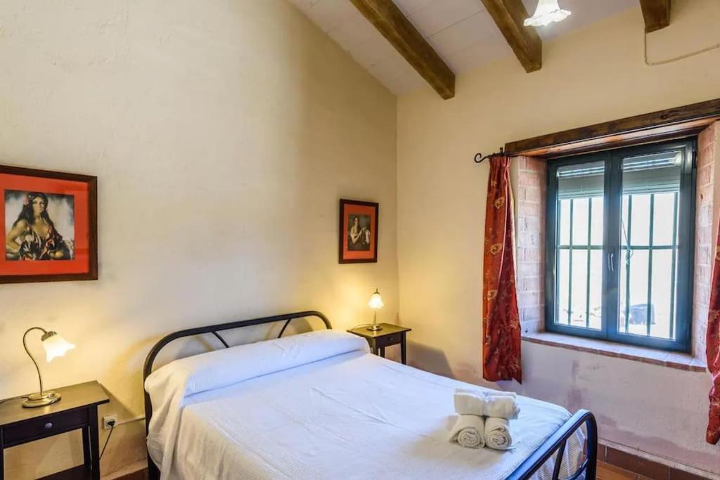 ラ・プエブラ・デ・ロス・インファンテス Casa Cortijo En Dehesa Sierra Leonヴィラ エクステリア 写真