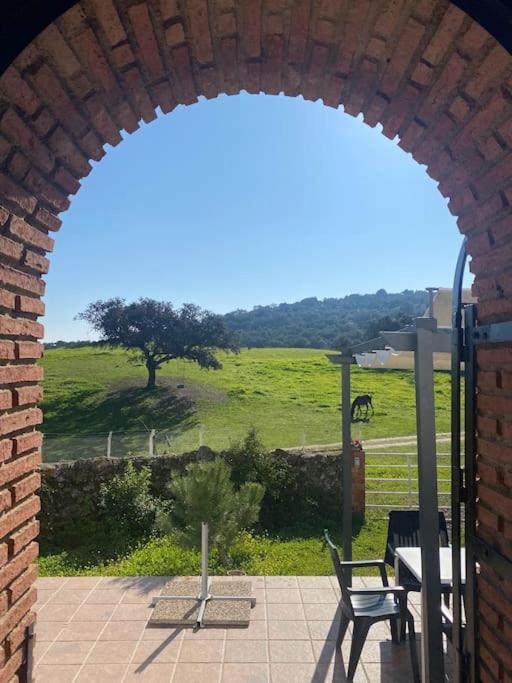 ラ・プエブラ・デ・ロス・インファンテス Casa Cortijo En Dehesa Sierra Leonヴィラ エクステリア 写真