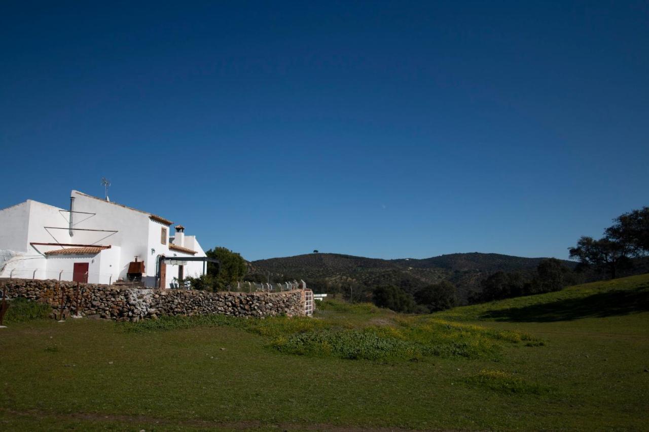 ラ・プエブラ・デ・ロス・インファンテス Casa Cortijo En Dehesa Sierra Leonヴィラ エクステリア 写真